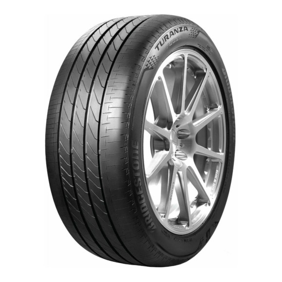 Шины Bridgestone  225/45/18  Y 95 Turanza T005  XL  старше 3-х лет